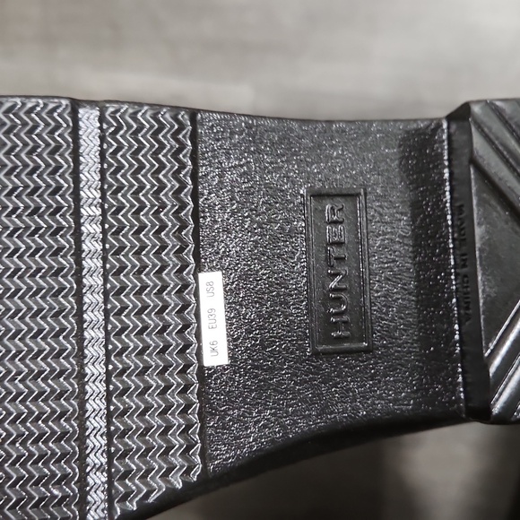 HUNTER Refined Tall Gloss Duo Boots Size 8 - Picture 4 of 8